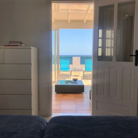 Apartamento ático Luminoso Frente Al Mar - Bright Penthouse Playa Quemada